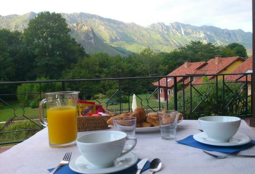 田舎風ホテル Rural La Lluriga