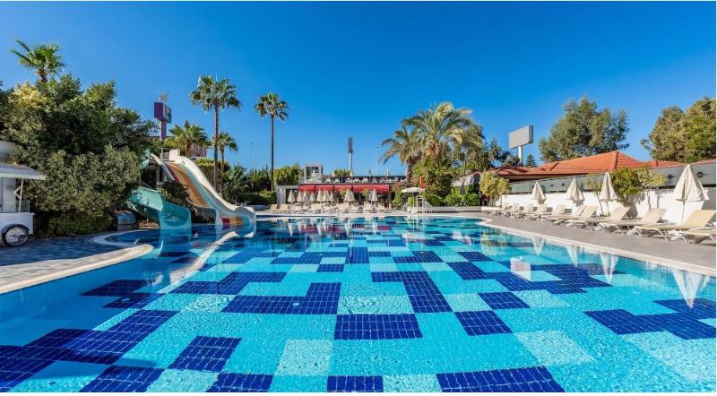 בית מלון כפרי White City Beach Adult Only