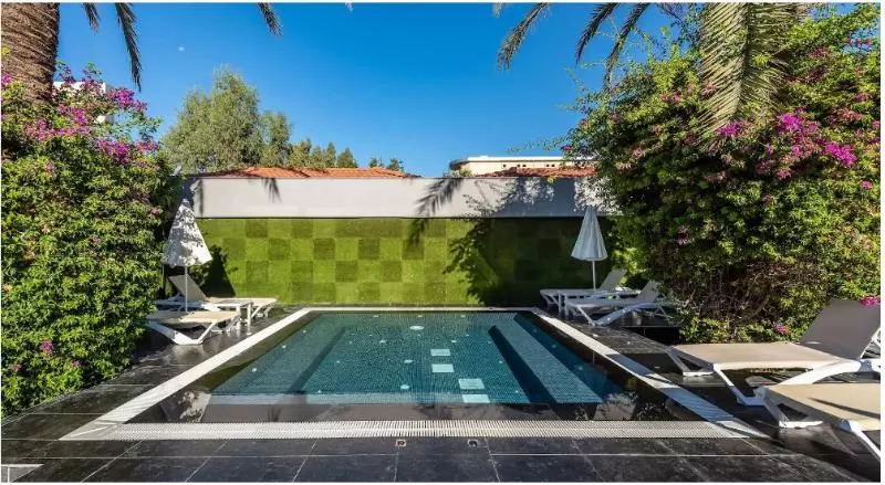 هتل White City Beach Adult Only