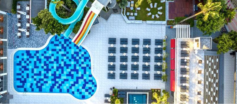 בית מלון כפרי White City Beach Adult Only