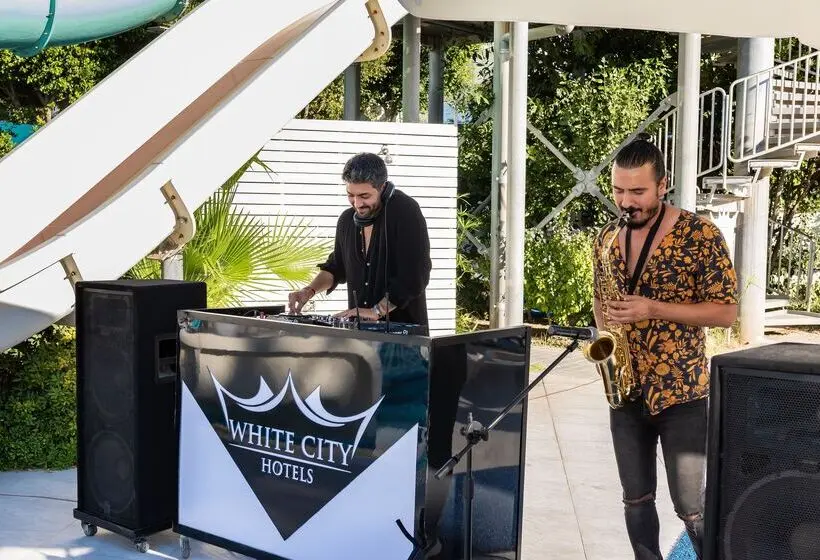 ホテル White City Beach Adult Only