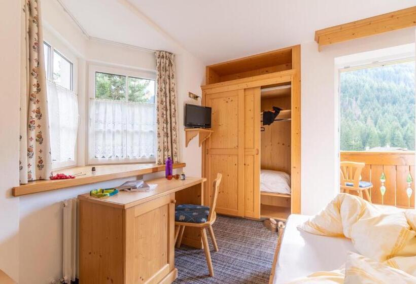 فندق Albergo Canazei