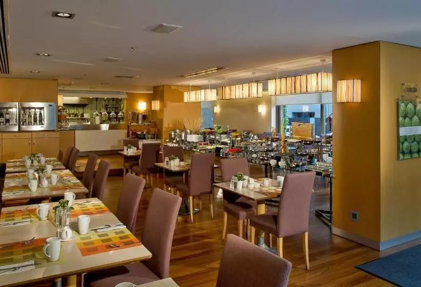 ホテル Divan Istanbul City