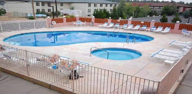 Отель Grand Canyon Plaza