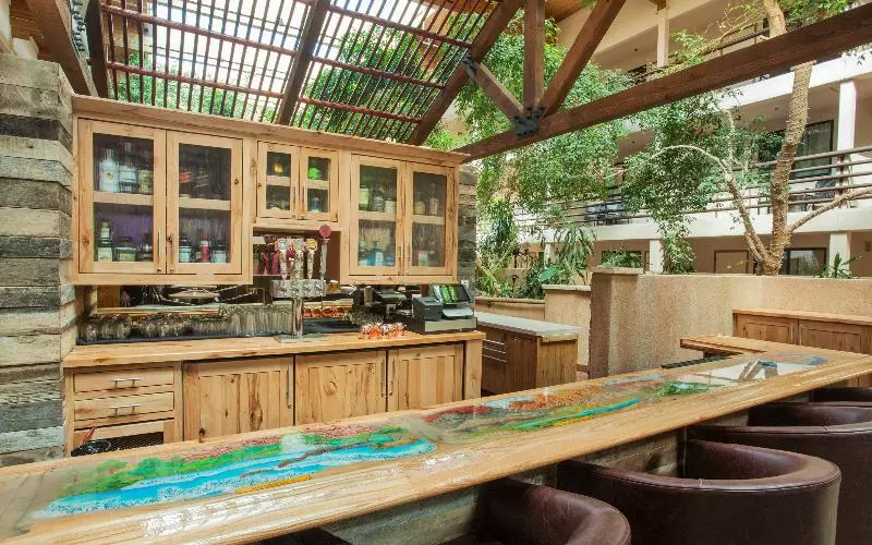 Отель Grand Canyon Plaza