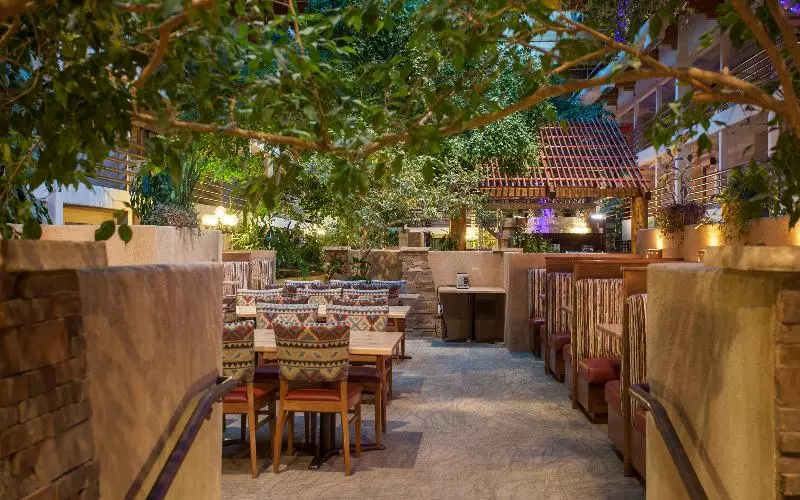 Отель Grand Canyon Plaza