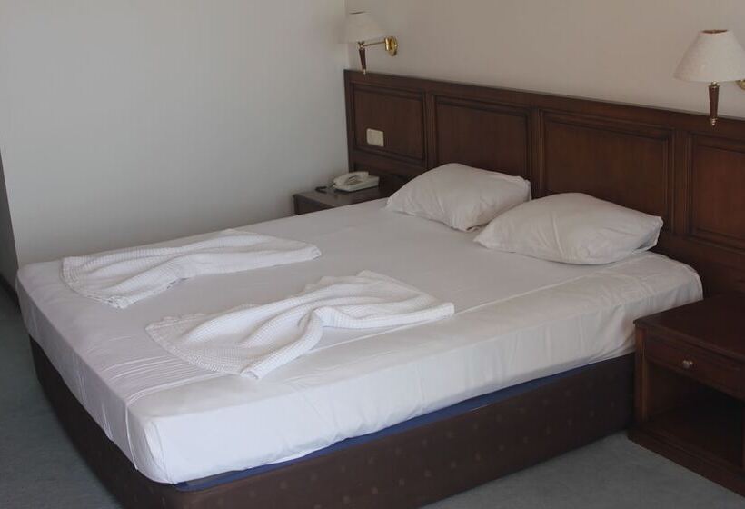 هتل Grand Sahin S