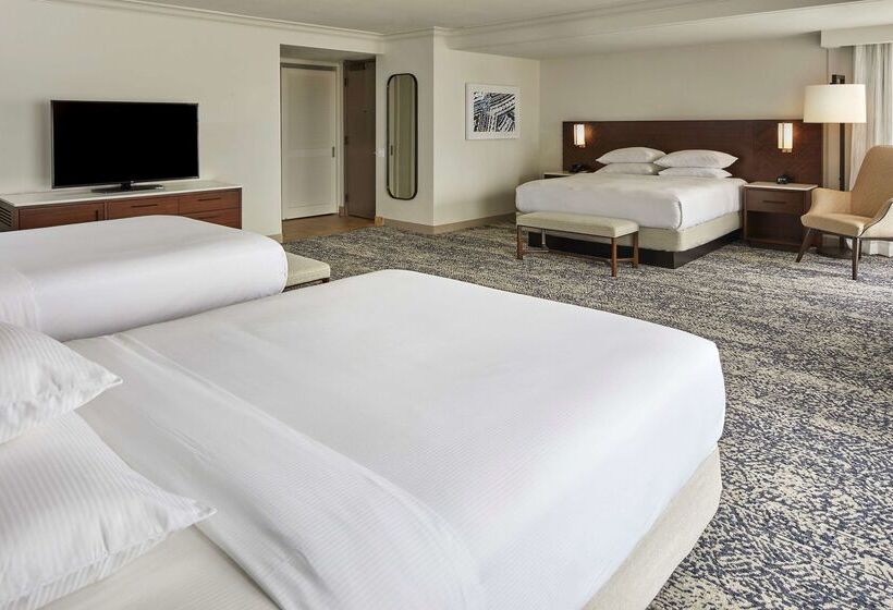 فندق Hilton Hawaiian Village Waikiki Beach Resort