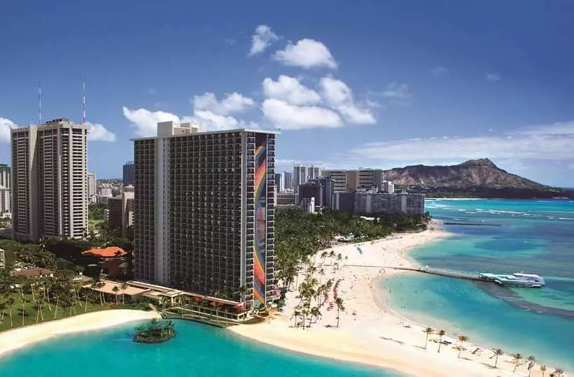 هتل Hilton Hawaiian Village Waikiki Beach Resort