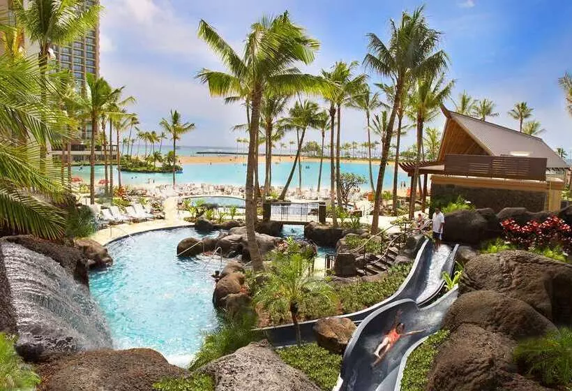هتل Hilton Hawaiian Village Waikiki Beach Resort