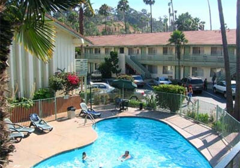 Hotel Iris  Mission Valleysan Diego Zooseaworld