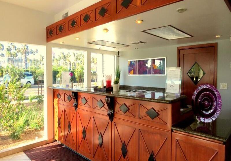 Hotel Iris  Mission Valleysan Diego Zooseaworld