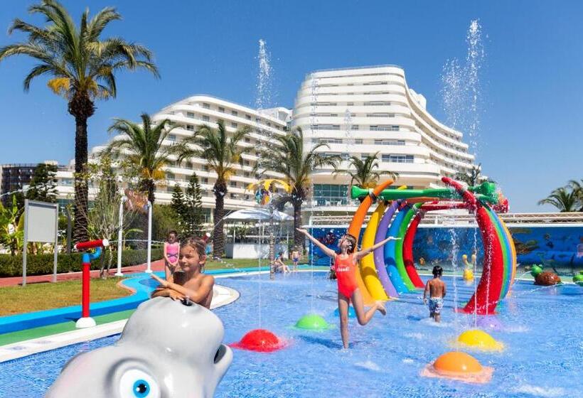 هتل Miracle Resort