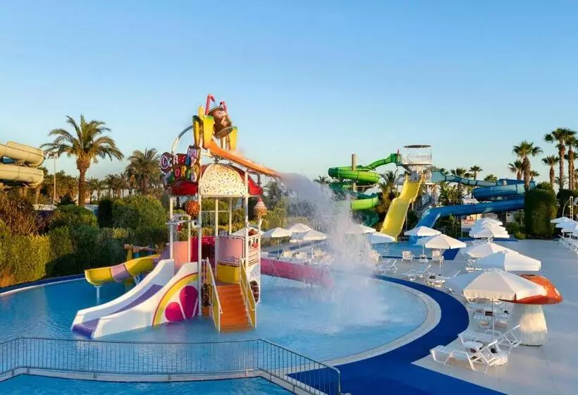 هتل Miracle Resort