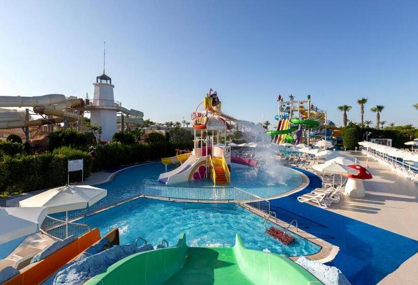 هتل Miracle Resort