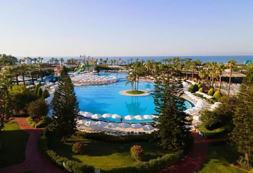 هتل Miracle Resort