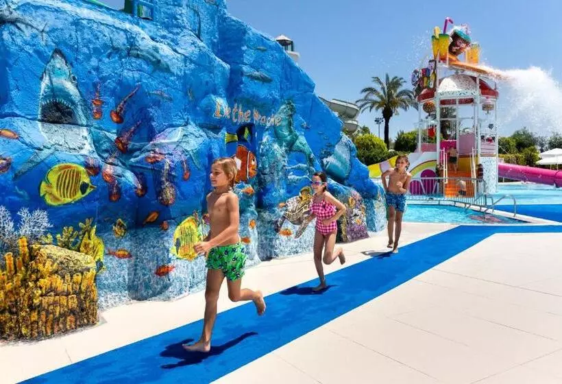 هتل Miracle Resort