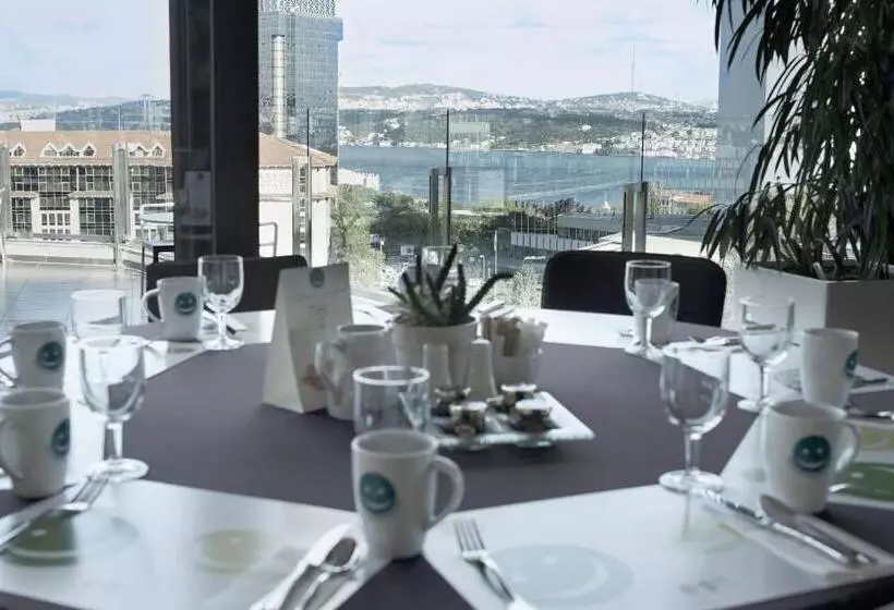 Point Hotel Taksim