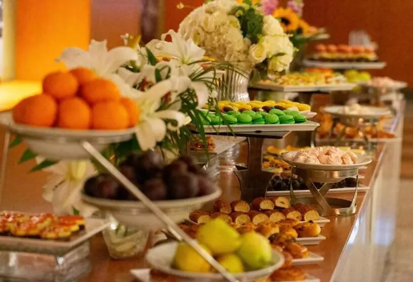 Point Hotel Taksim