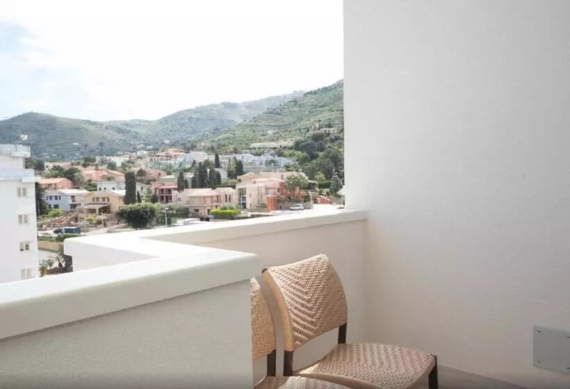 Otel Santa Lucia Le Sabbie D'oro