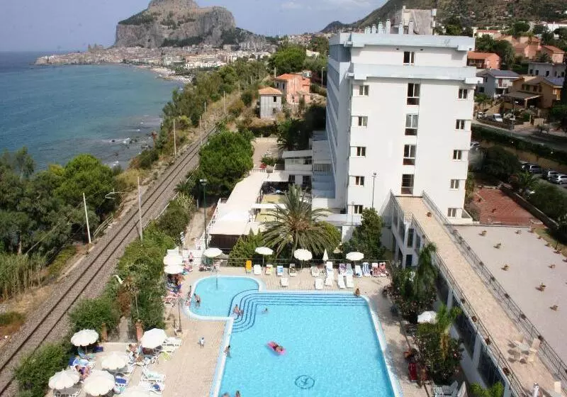 Otel Santa Lucia Le Sabbie D'oro