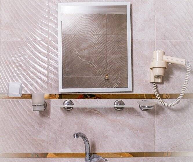 هتل Sunset Village