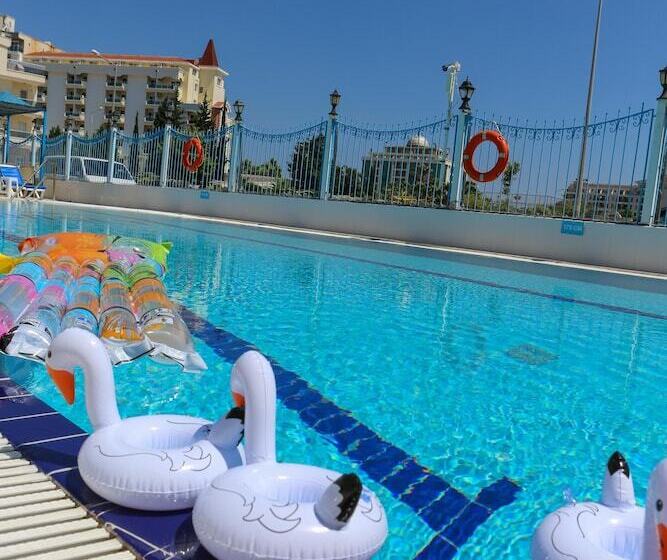 هتل Sunset Village