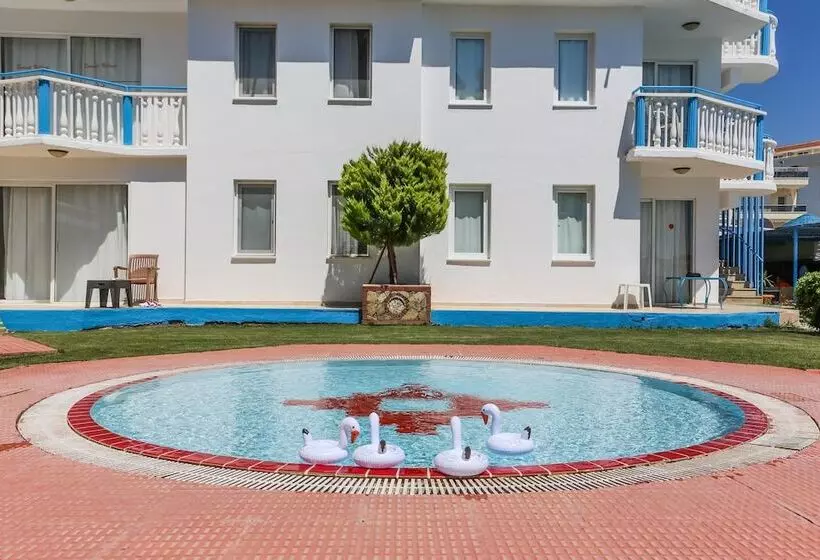 ホテル Sunset Village