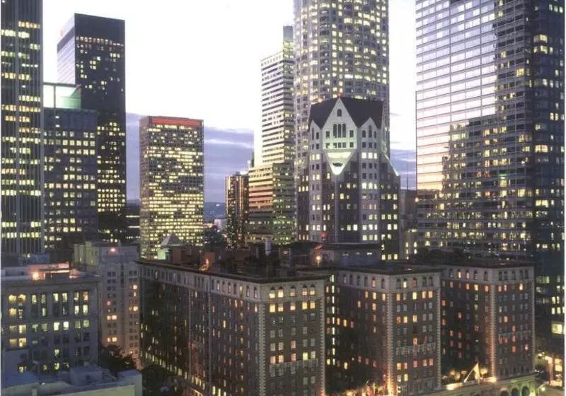 هتل The Biltmore Los Angeles