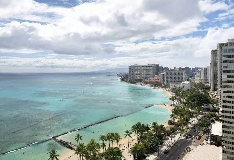 هتل Waikiki Beach Marriott Resort & Spa