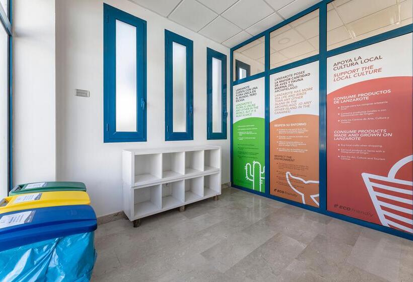 استراحتگاه Thb Tropical Island