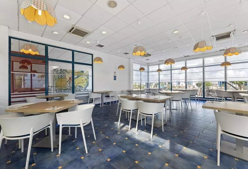 Resort Thb Tropical Island