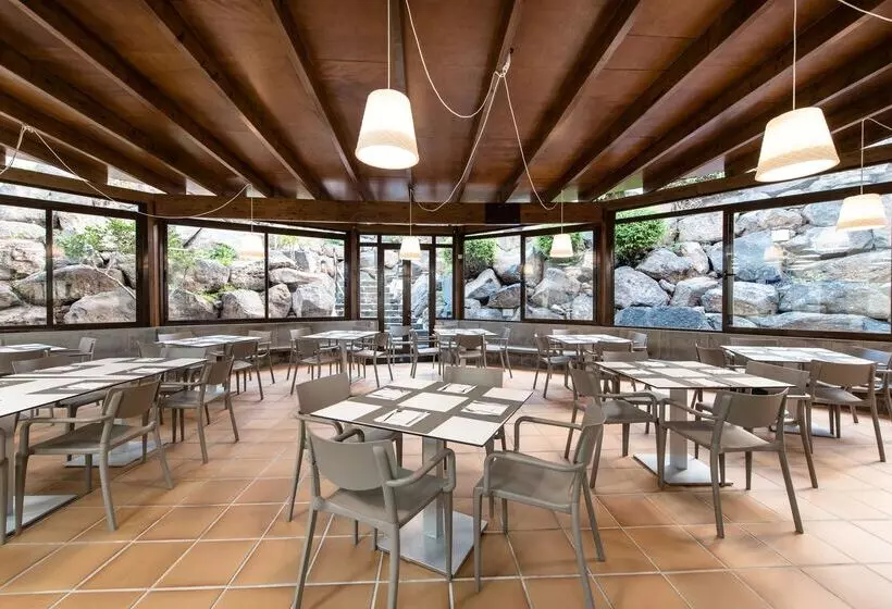 Resort Thb Tropical Island