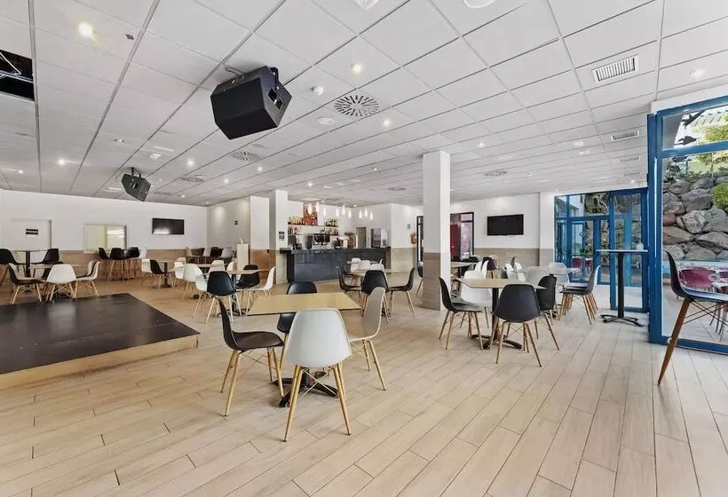 Resort Thb Tropical Island