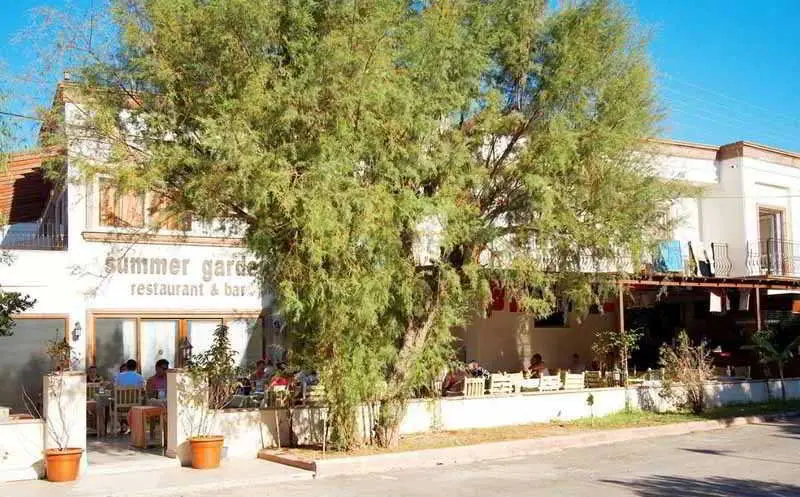 Summer Garden Suites Beach