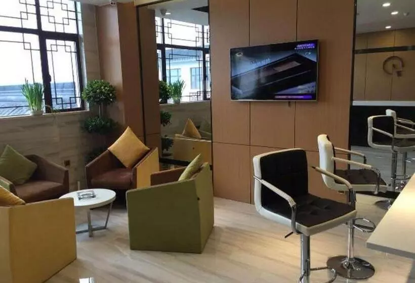 Hotelli 7 Days Inn Suzhou Luzhi Ancient Town Scenic Spot