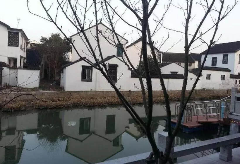 Hotelli 7 Days Inn Suzhou Luzhi Ancient Town Scenic Spot
