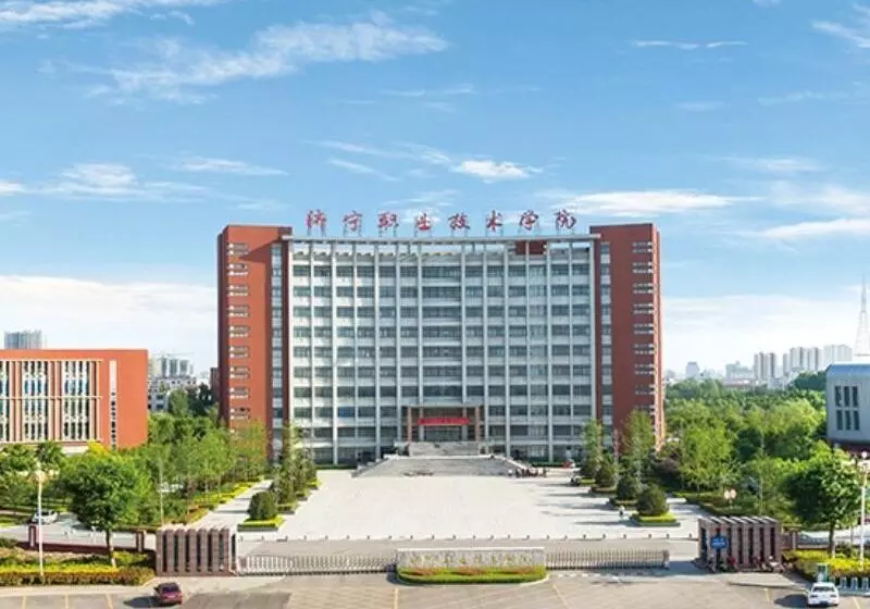 Hotelli Greentree Inn Jining Jinyu Road Red Star Macalline Express