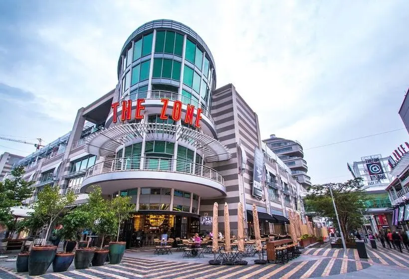 ホテル Hyde Johannesburg Rosebank