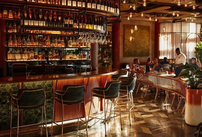 ホテル Hyde Johannesburg Rosebank