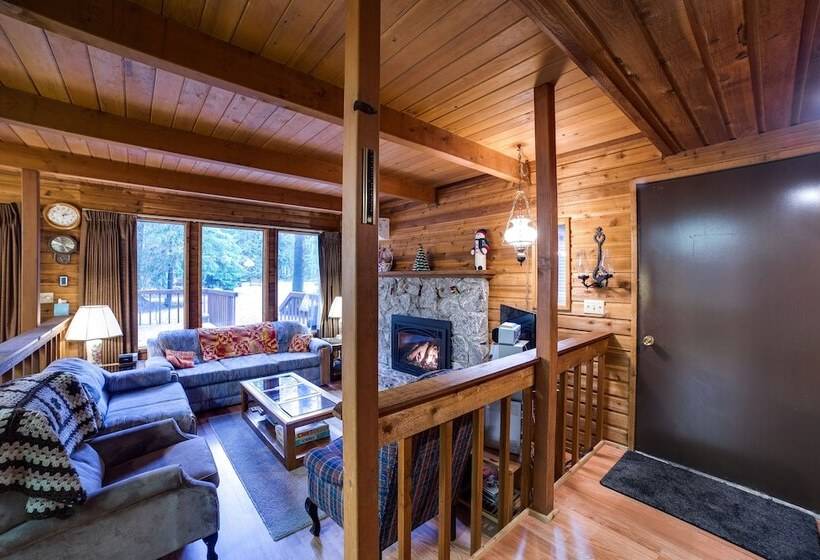 35sl A/c Pets Ok Fireplace Sleeps 6