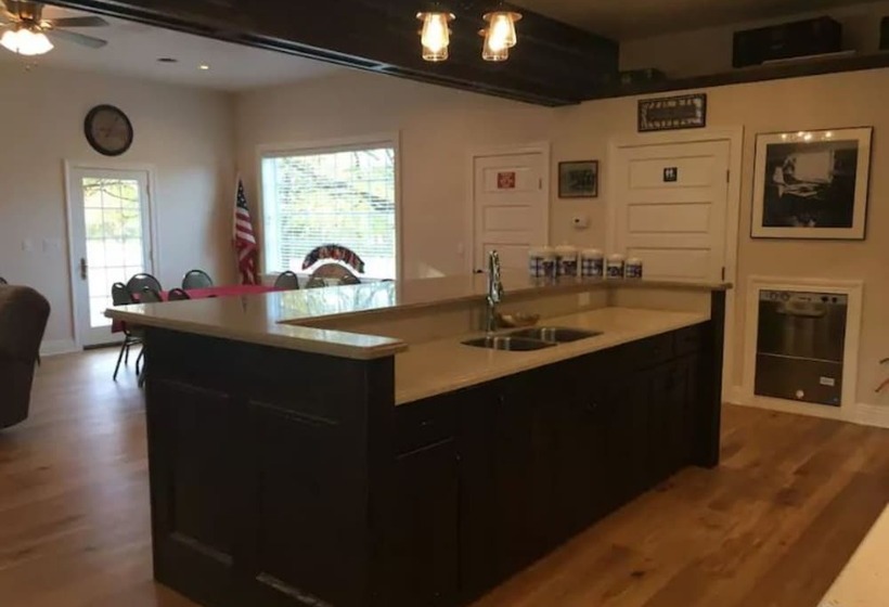 צימר Crystal Run Suites Of Springboro