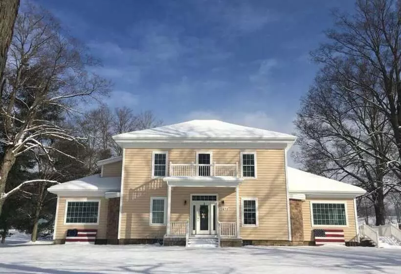 Aamiaismajoitus (B&B) Crystal Run Suites Of Springboro