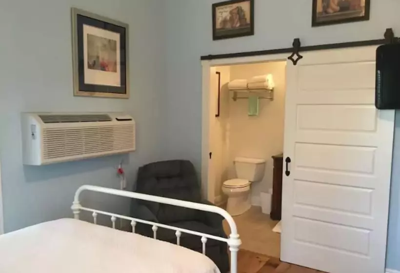 Aamiaismajoitus (B&B) Crystal Run Suites Of Springboro