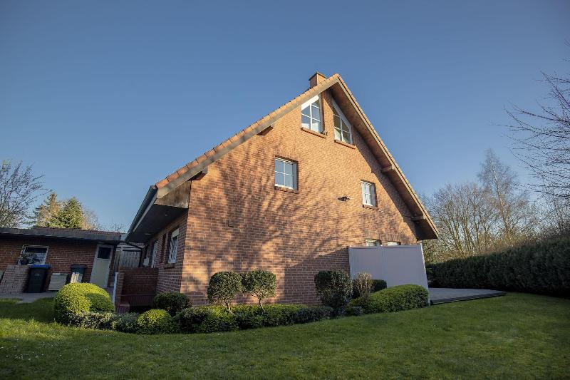 בית מלון כפרי Butz Home