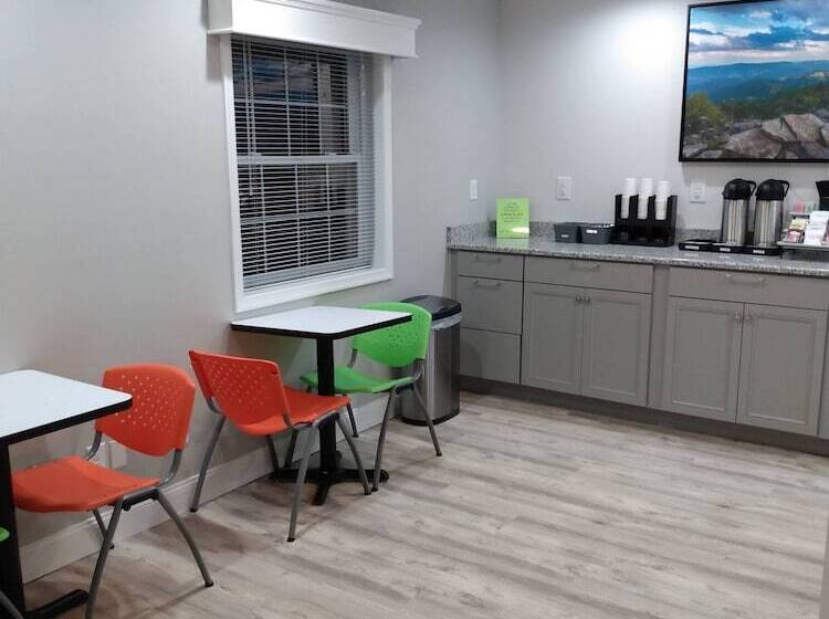 Отель Dawson Inn