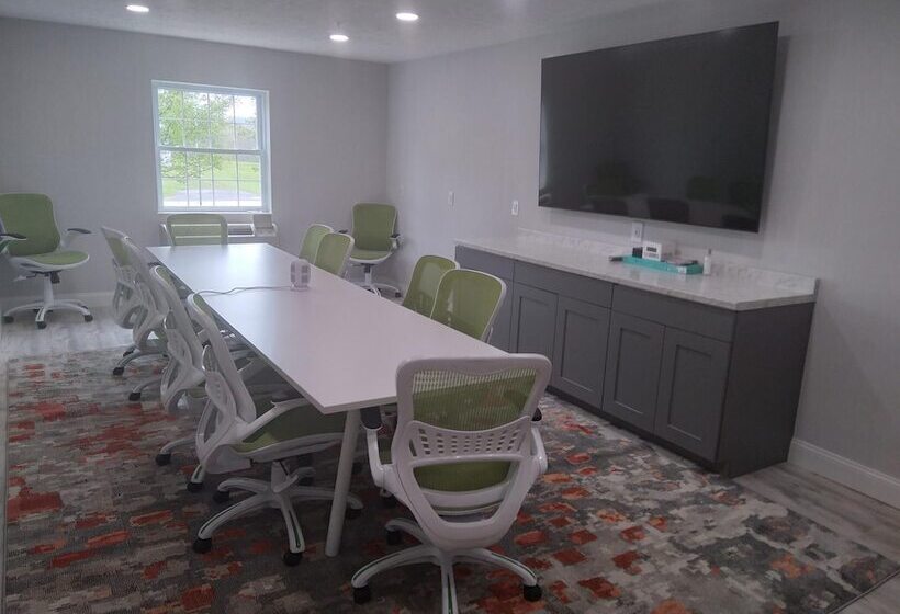 Отель Dawson Inn