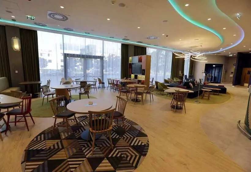 ホテル Hampton By Hilton Olsztyn