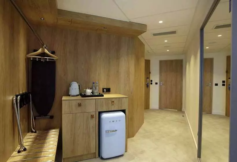 ホテル Hampton By Hilton Olsztyn