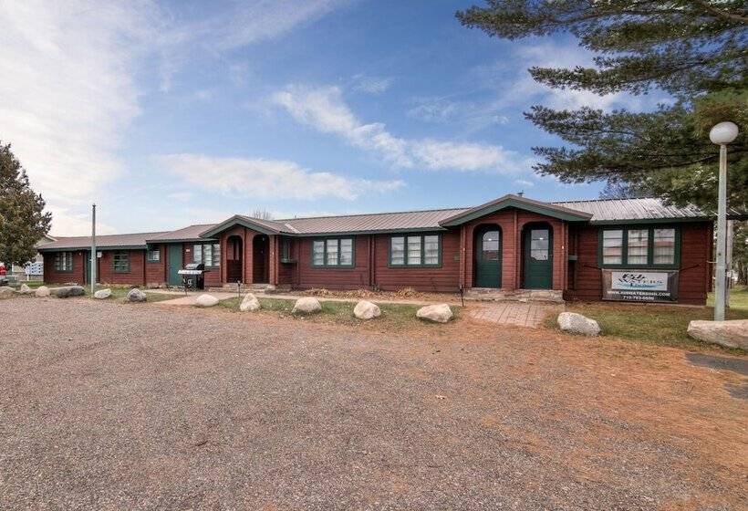 酒店 Rib Waters Inn